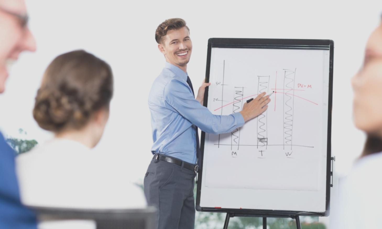 Dashboard financiero mostrando KPIs de rentabilidad retail